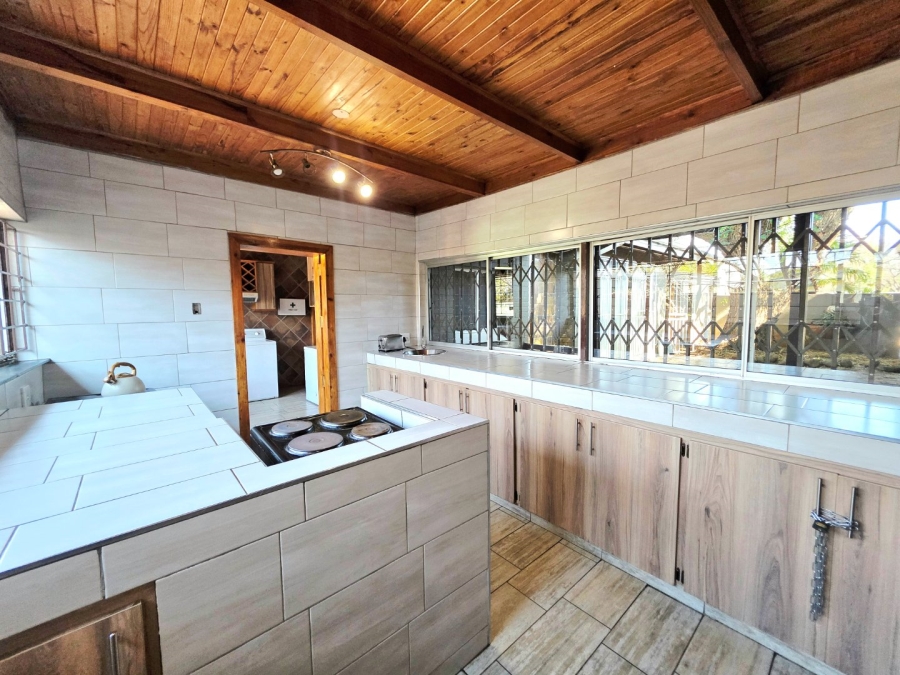 16 Bedroom Property for Sale in Universitas Free State